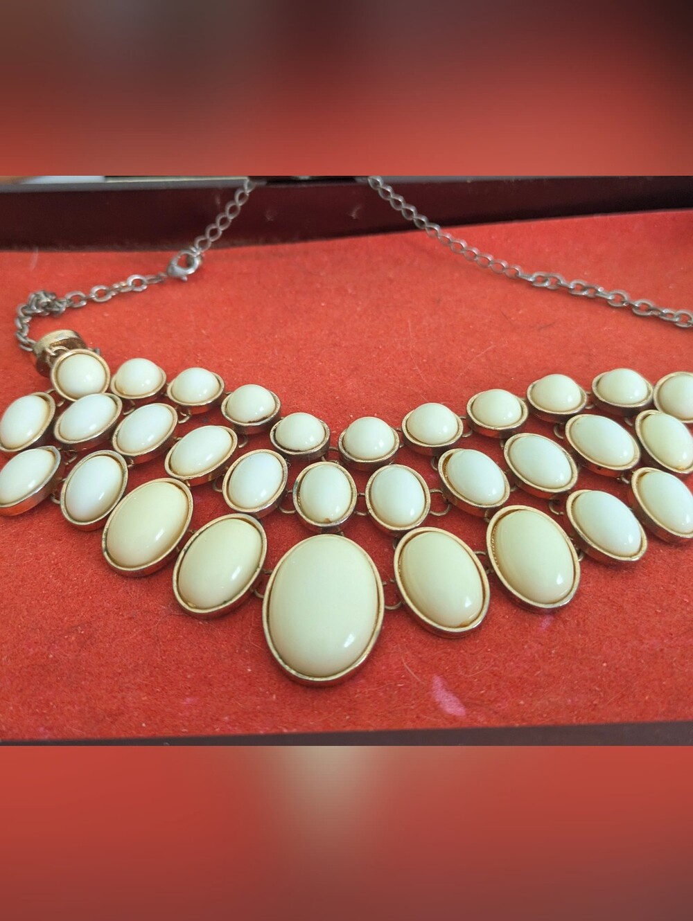 White Statement Necklace Vintage Y2K Retro
